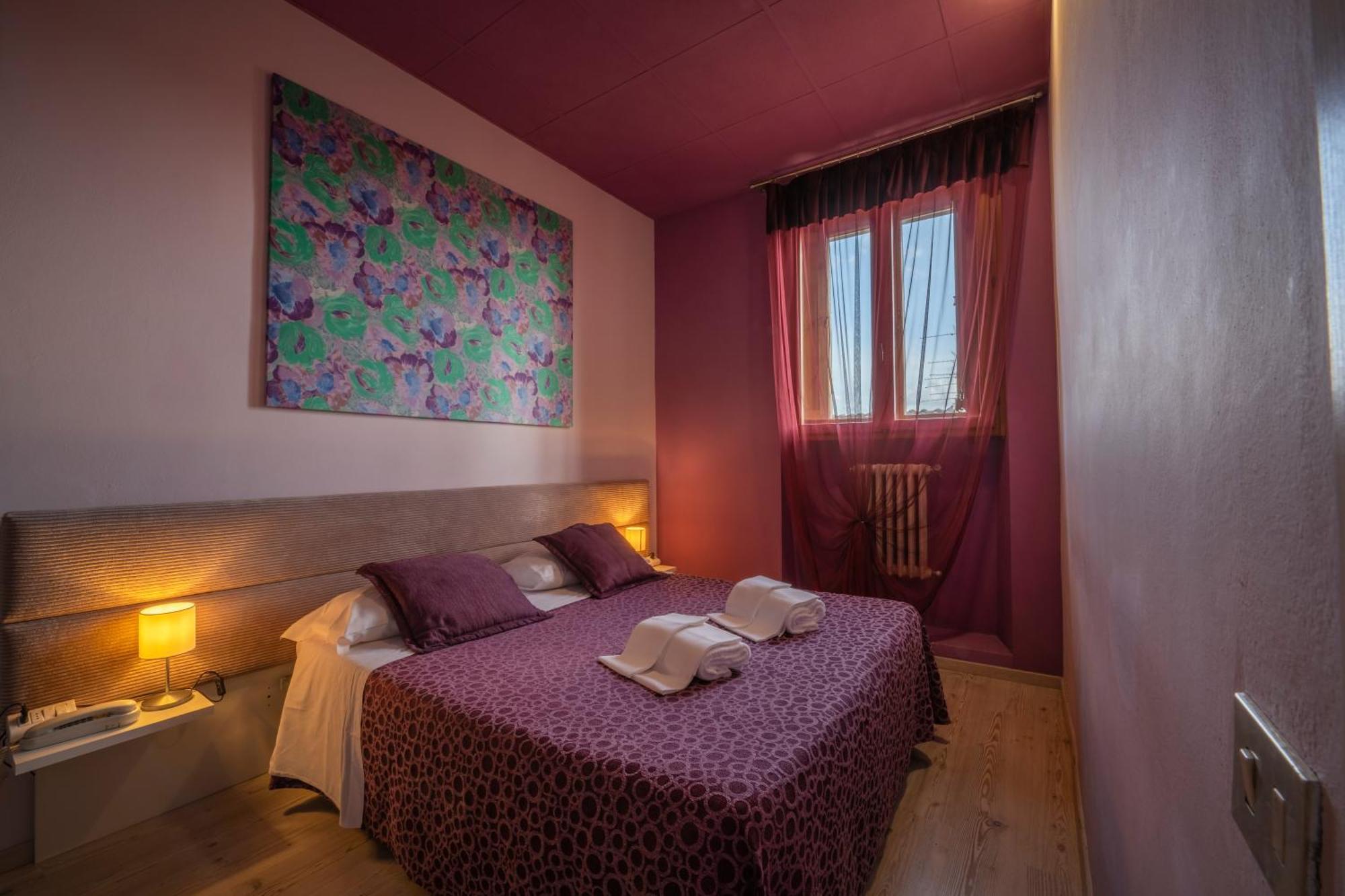 Hotel Palazzo Renieri - 3Stelle S Colle Val D'Elsa Dış mekan fotoğraf