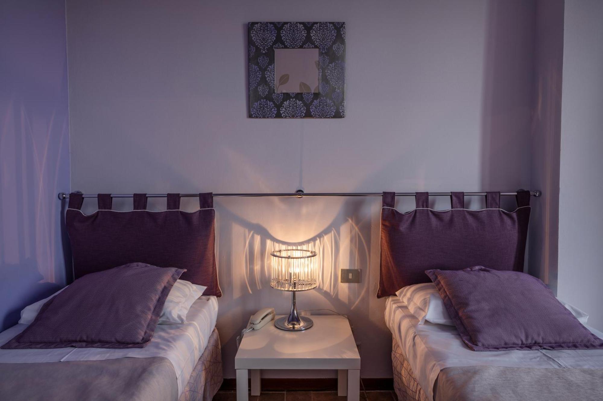 Hotel Palazzo Renieri - 3Stelle S Colle Val D'Elsa Dış mekan fotoğraf