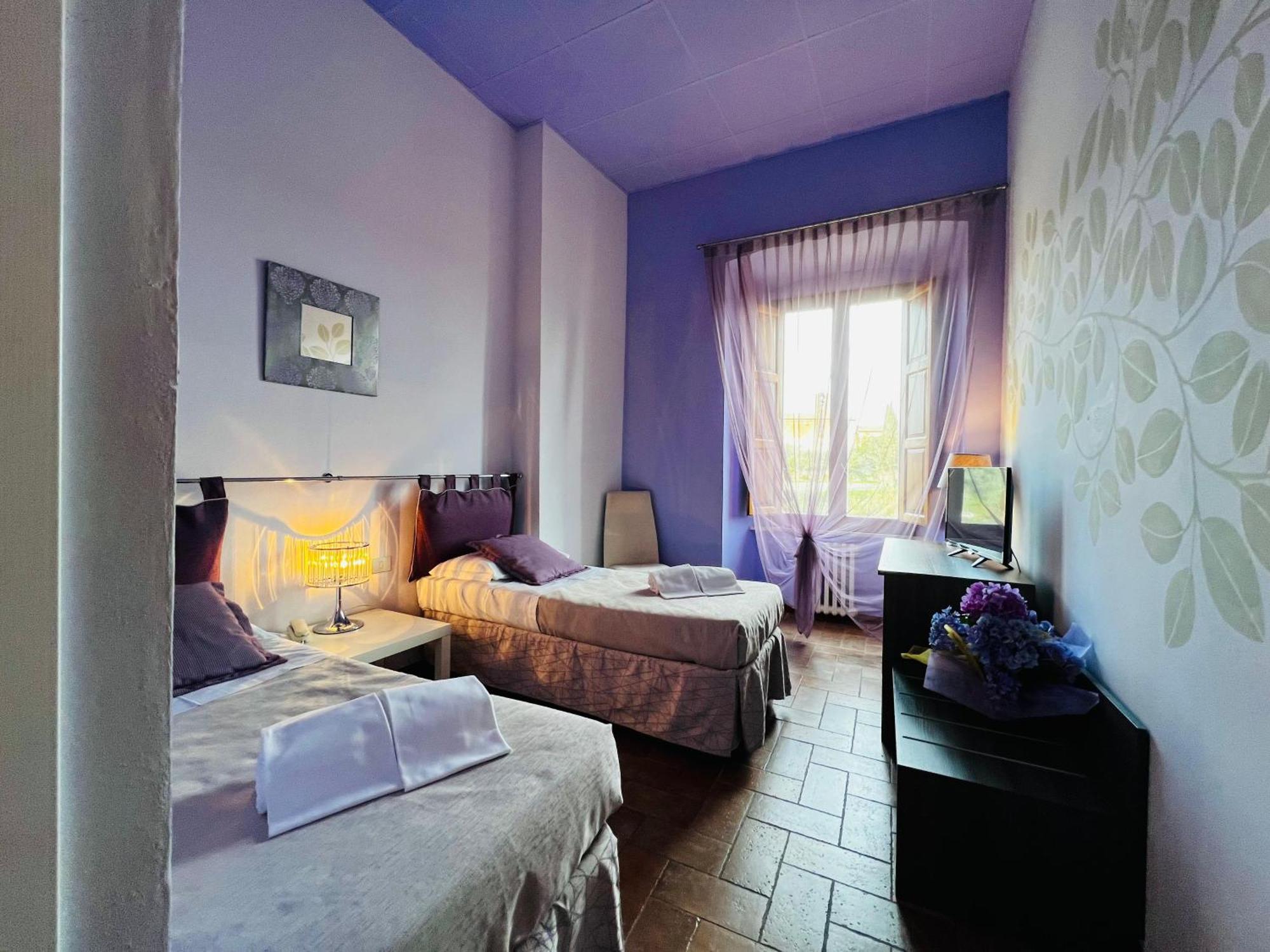 Hotel Palazzo Renieri - 3Stelle S Colle Val D'Elsa Dış mekan fotoğraf