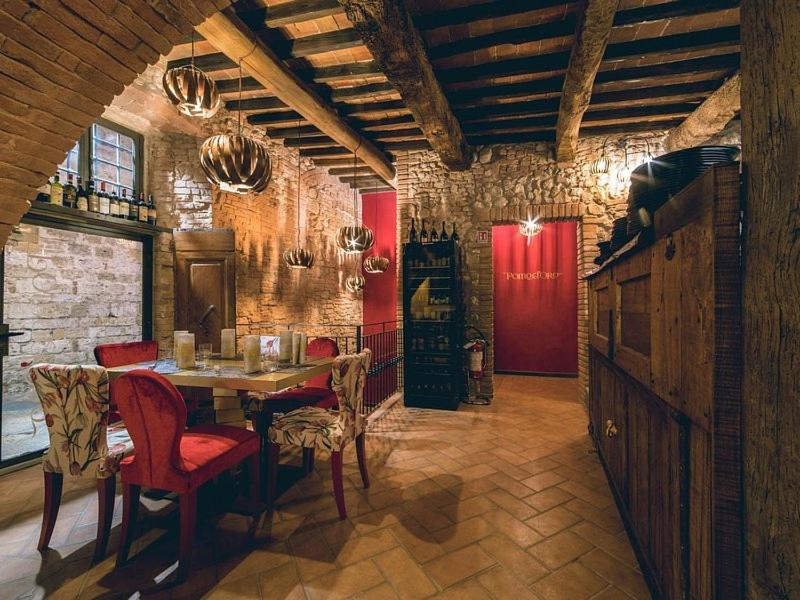 Hotel Palazzo Renieri - 3Stelle S Colle Val D'Elsa Dış mekan fotoğraf