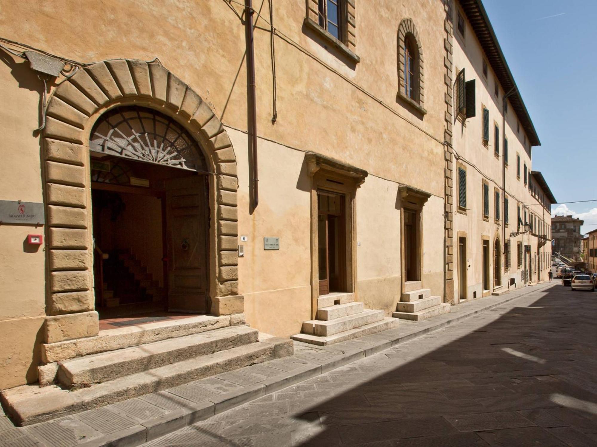 Hotel Palazzo Renieri - 3Stelle S Colle Val D'Elsa Dış mekan fotoğraf